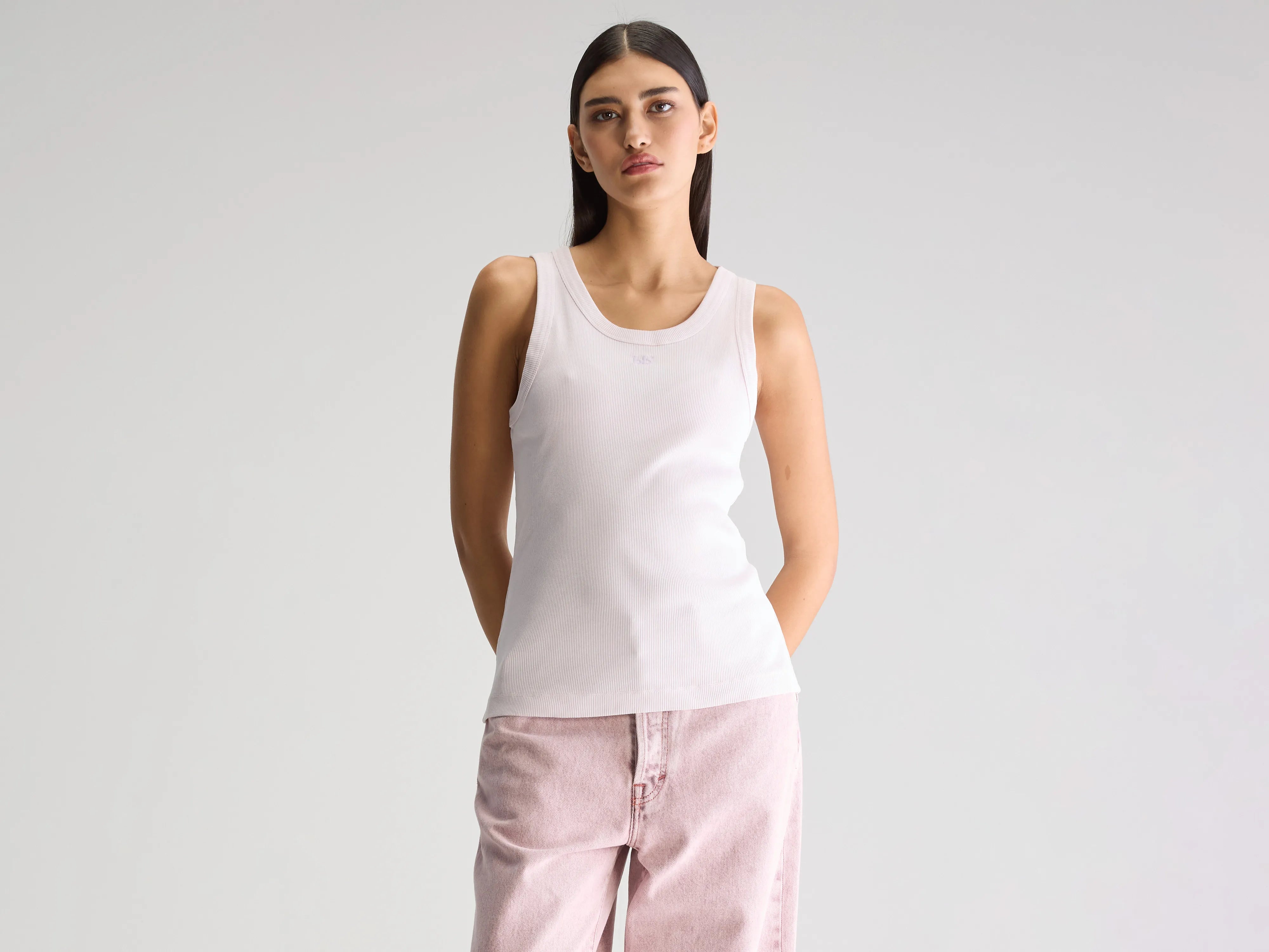 Crop Top Women T Shirt to Pair with High - Waisted BottomsValdi slim tank top (251 / W / GRAY LILAC) Crop Top Women T Shirt to Pair with High - Waisted BottomsValdi slim tank top (251 / W / GRAY LILAC)