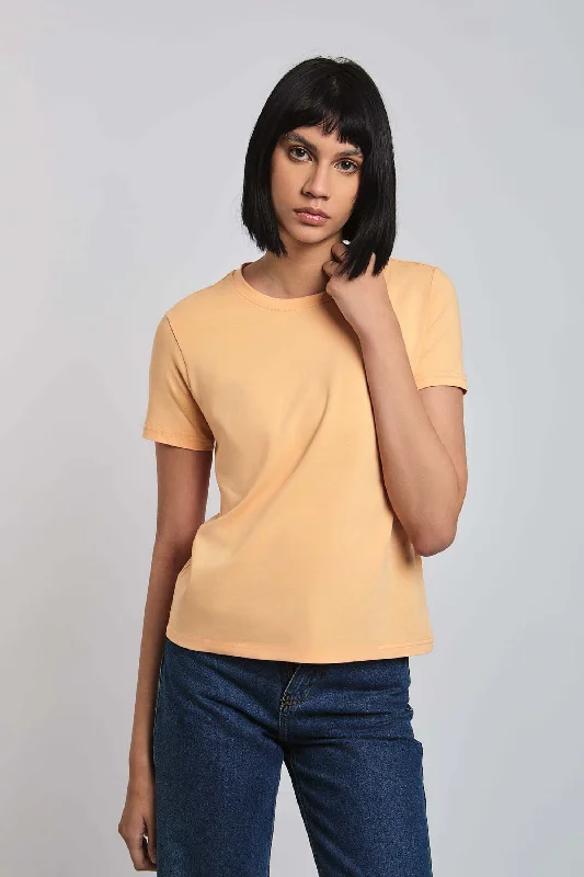 Pocketed Women T Shirt for Added FunctionalityWomen Shirt - Orange