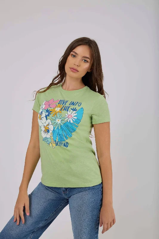 Moisture - Wicking Women T Shirt for Active LifestylesWomen Shirt - Green