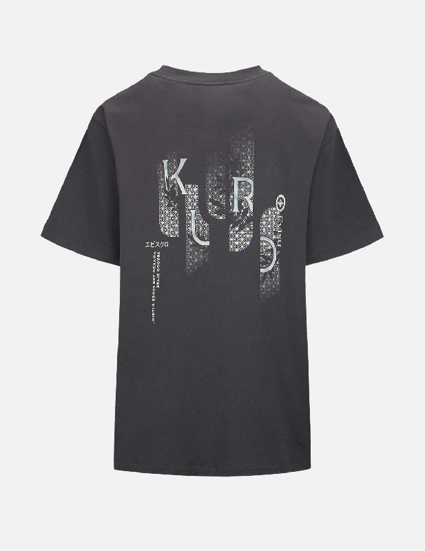 Graphic Print Women T Shirt for a Trendy StatementKuro and Brocade Pattern Print T-shirt Graphic Print Women T Shirt for a Trendy StatementKuro and Brocade Pattern Print T-shirt