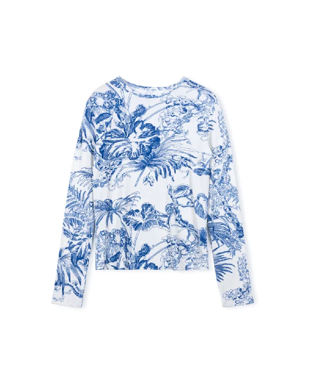 Striped Women T Shirt in a Classic PatternFitted Long Sleeve Printed Tee