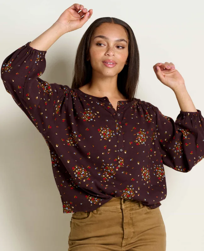 Plus Size Women T Shirt for a Comfortable and Flattering FitManzana Long Sleeve Peasant Top