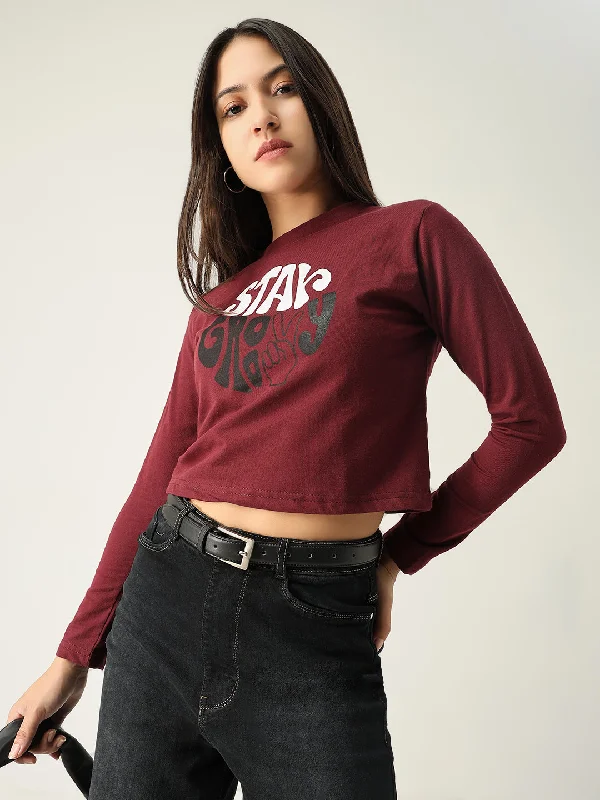 Organic Cotton Women T Shirt for Eco - Conscious WearersWomen Graphic Burgundy Crop T Shirt