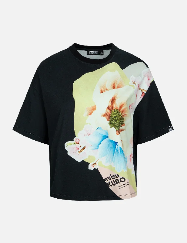 Plus Size Women T Shirt for a Comfortable and Flattering FitFloral Collage Print T-shirt