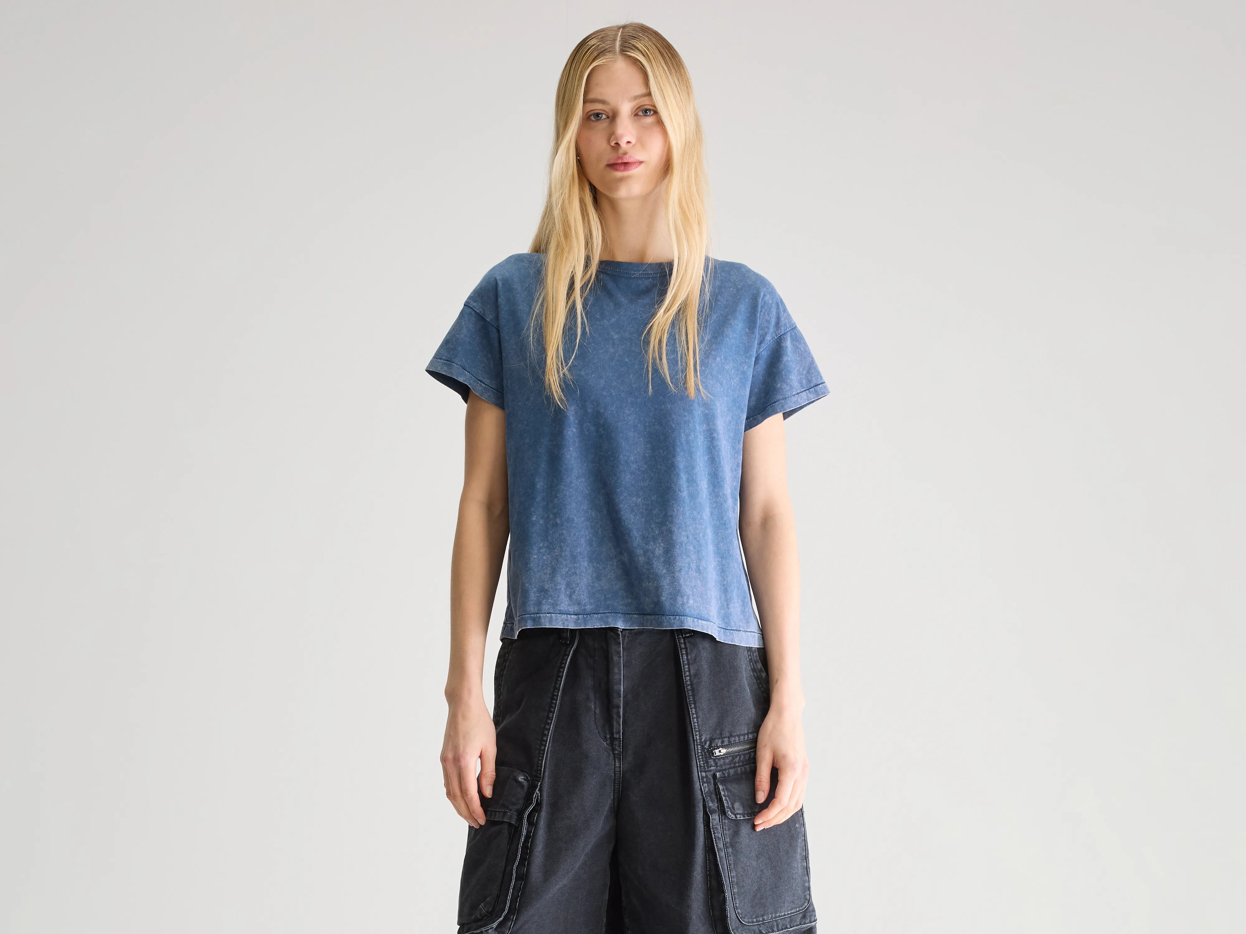 Crop Top Women T Shirt to Pair with High - Waisted BottomsFoqui short-sleeve t-shirt (251 / W / BLUE JEANS) Crop Top Women T Shirt to Pair with High - Waisted BottomsFoqui short-sleeve t-shirt (251 / W / BLUE JEANS)