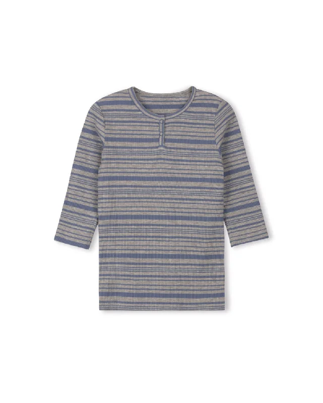 Long Sleeve Women T Shirt for Cooler WeatherThin Striped T- Shirt
